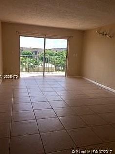 5th image of 9350 Fontainebleau Blvd #604