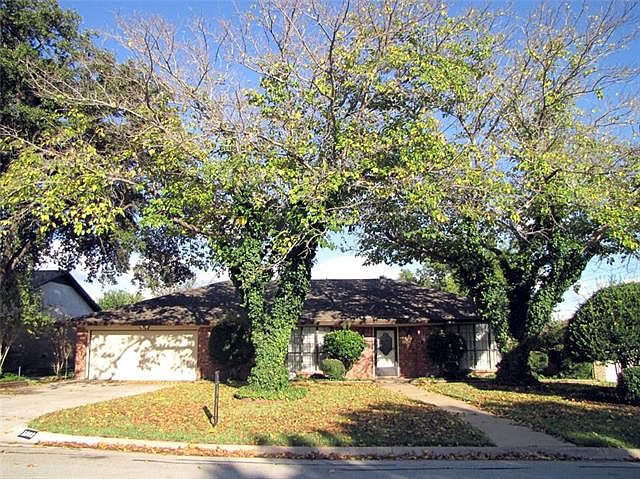 1st image of 5802 Crestwood Cir E