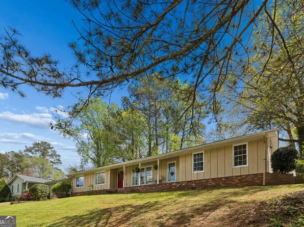 4601 Wendover Dr, Stone Mountain, GA 30083