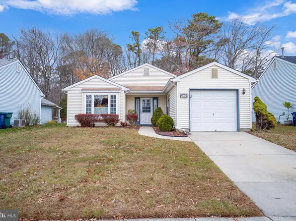 205 Danbury Dr, Little Egg Harbor, NJ 08087