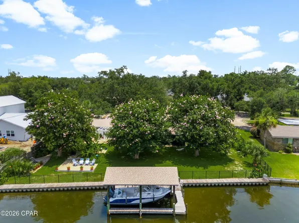 4439 Vista Ln, Lynn Haven, FL 32444