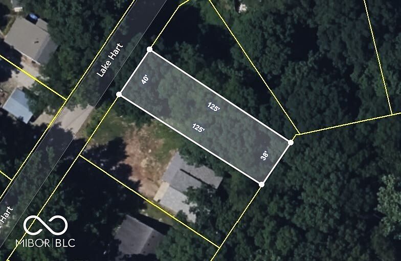 2nd image of 24 Lake Hart St