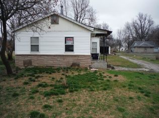 144 N Wyandotte Ave, Baxter Springs, KS 66713