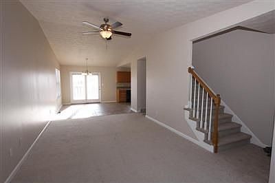 2nd image of 700 Graftons Mill Ln