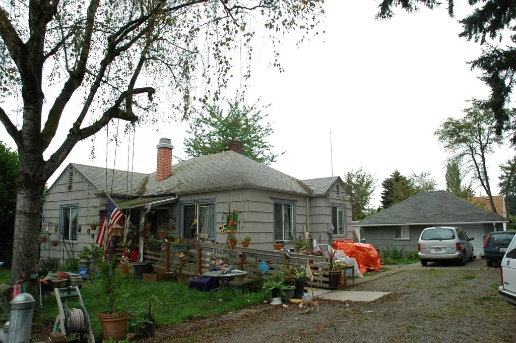 11926 A St S photo 1