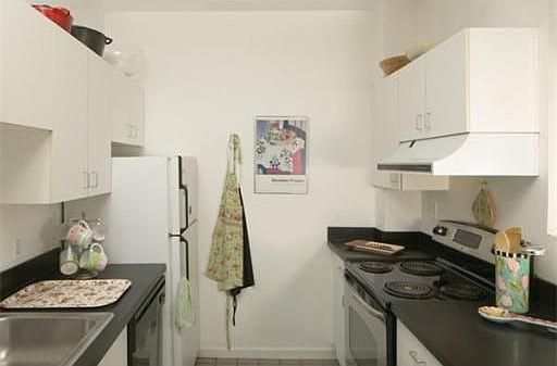 2nd image of 218 Thorndike St APT 108