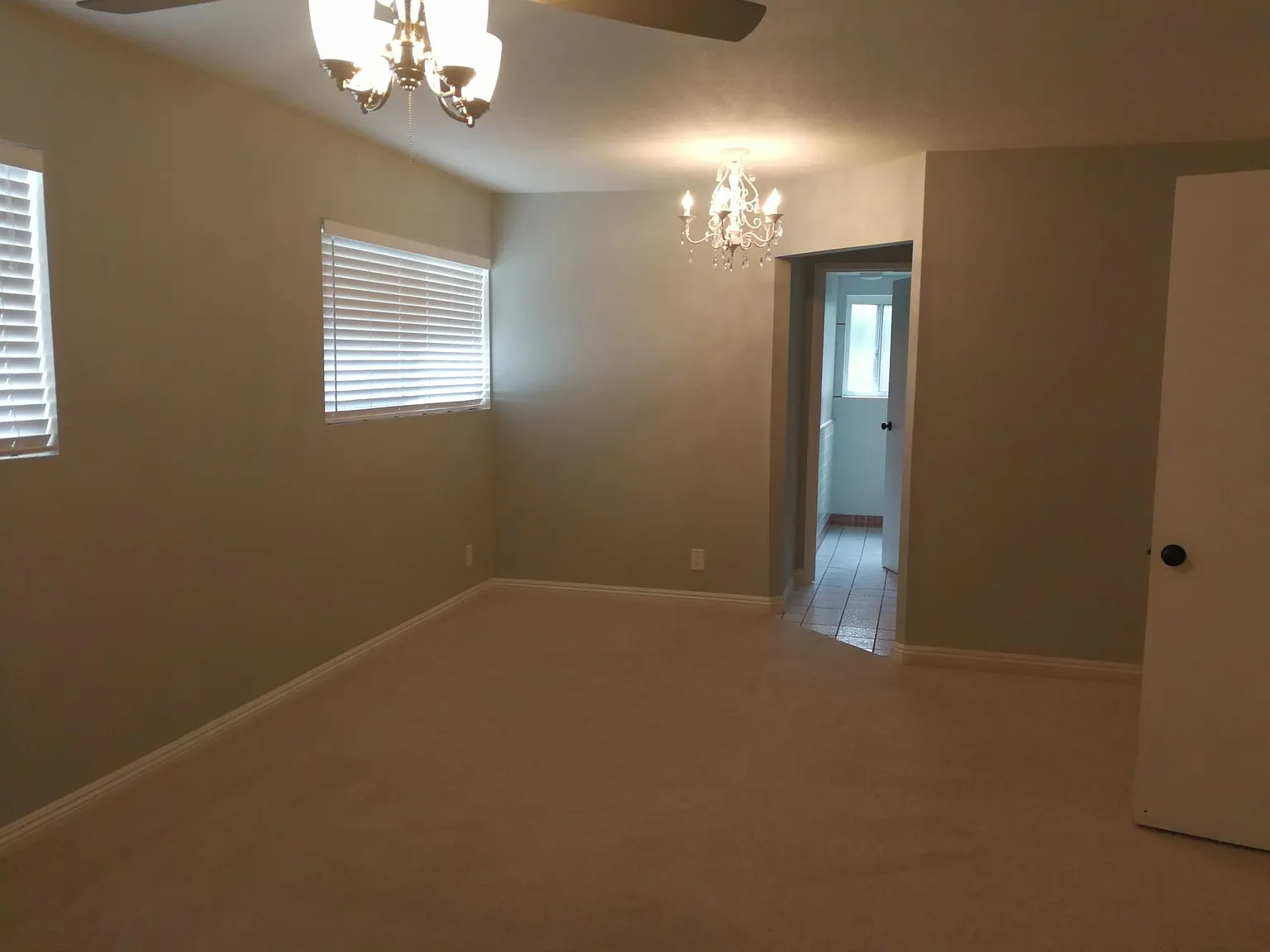 5192 Casa Loma Ave — Photo 2