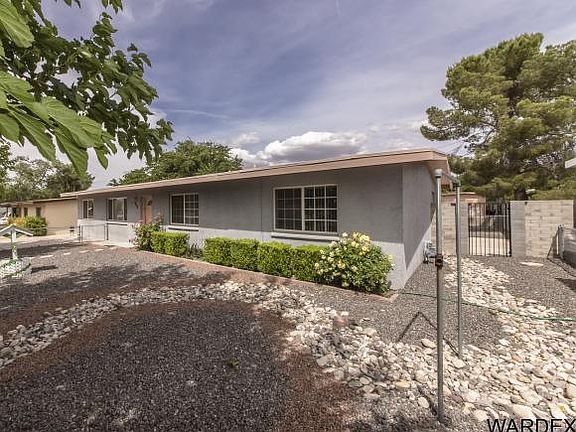 5th image of 2822 Van Marter Dr