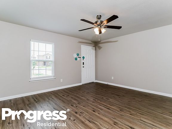 4th image of 640 Yearwood Ln #53A