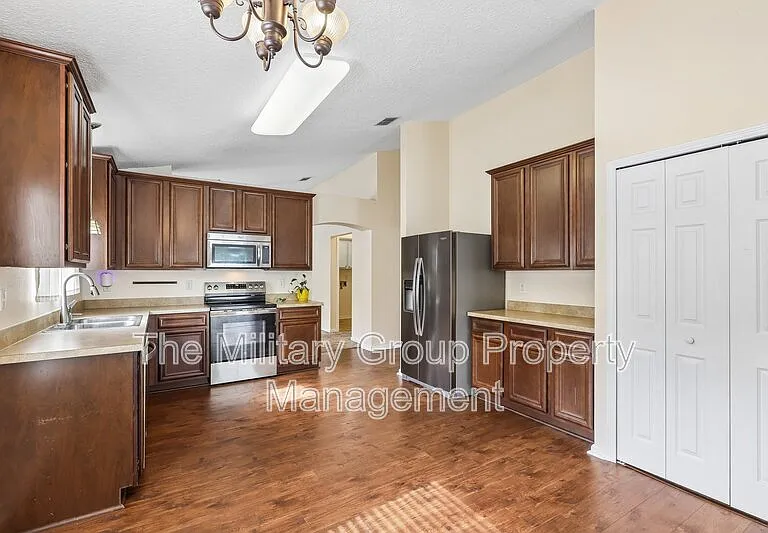 12387 Anarania Dr #12387 — Photo 12