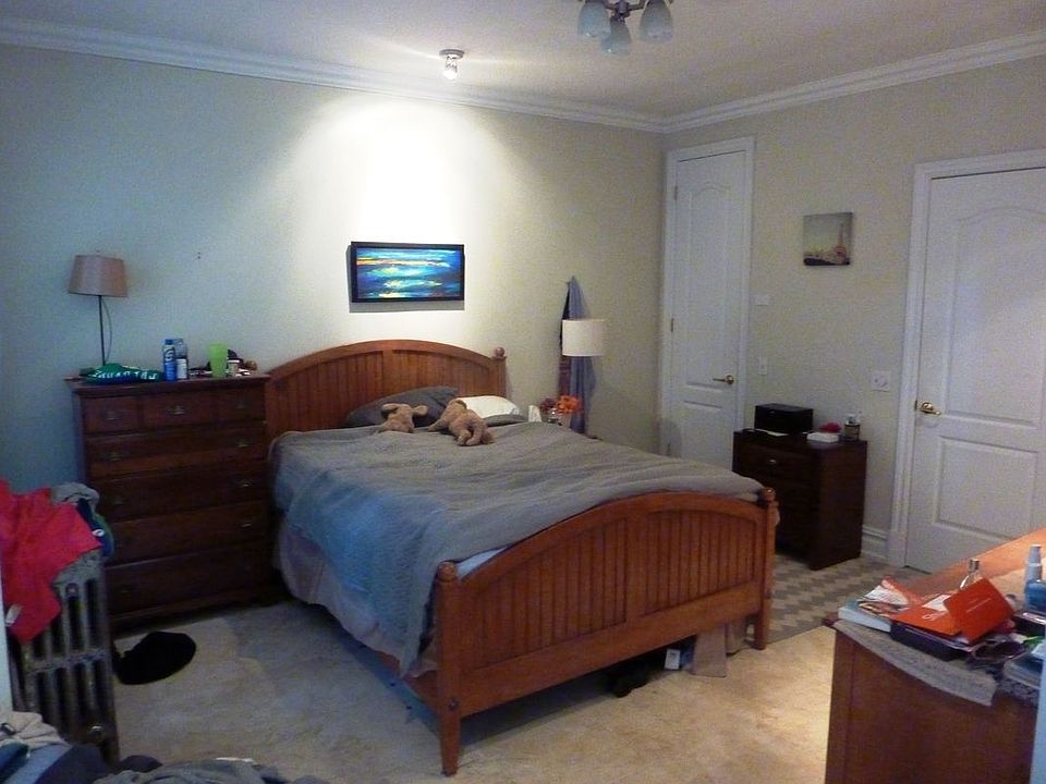 1st image of 1521 8th Ave #3R