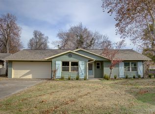 6946 E 20th Pl, Tulsa, OK 74112