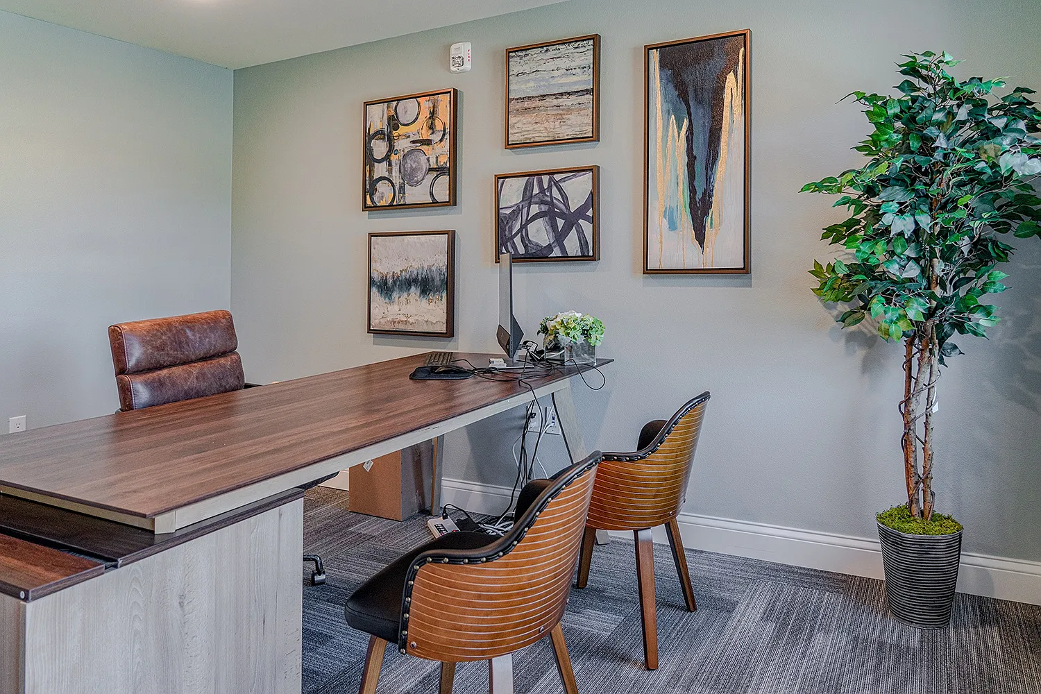 Turtle Creek Apartments — Photo 3
