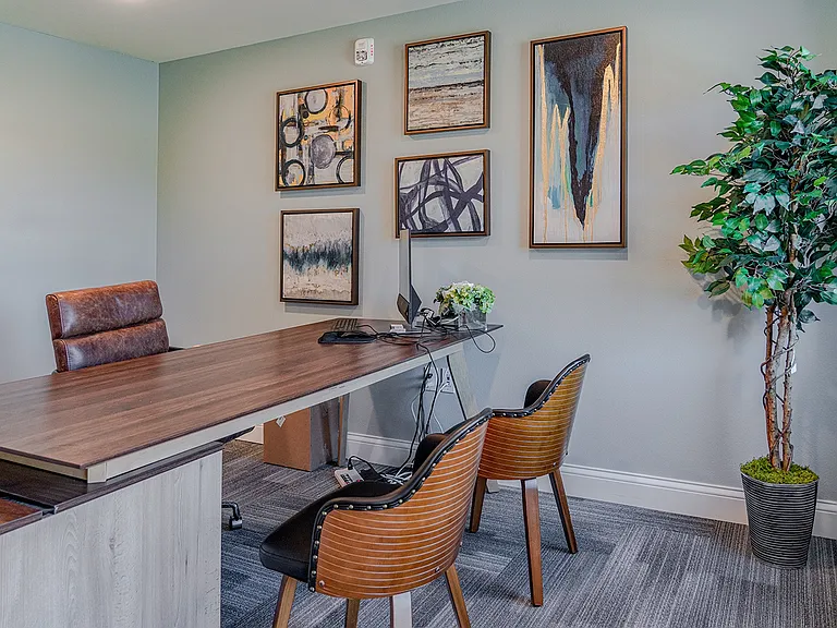 Turtle Creek Apartments — Photo 7