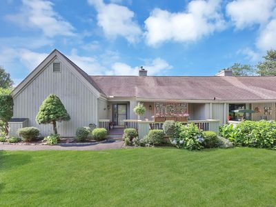 617 Cherokee Lane #B, Stratford, CT, 06614