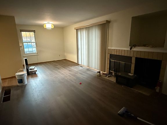 3rd image of 2021 Sunridge Cir #2021