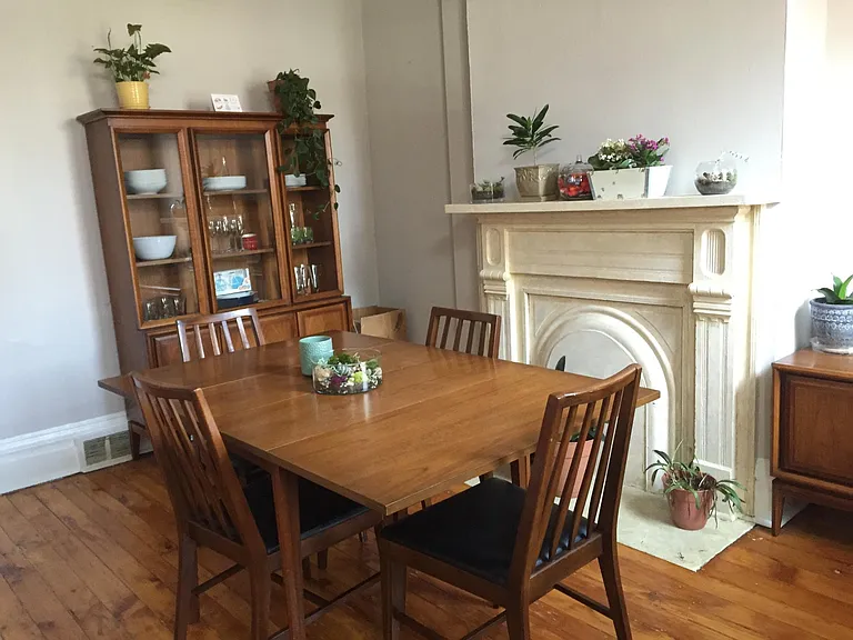 372 Main St — Photo 9