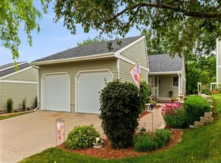 1526 Stone Brooke Rd, Ames, IA 50010