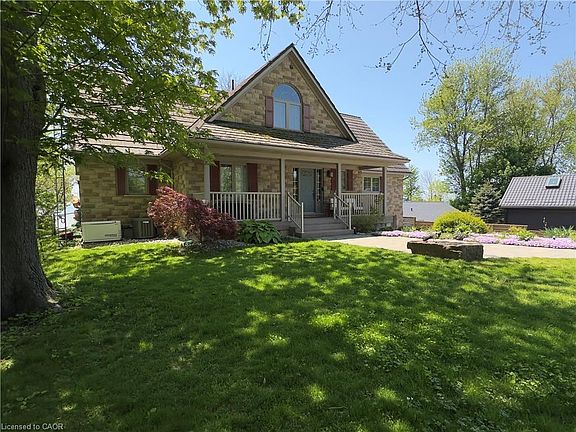 2nd image of 739 Sandy Bay Rd