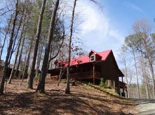 2040 Newport Dr, Ellijay, GA 30540