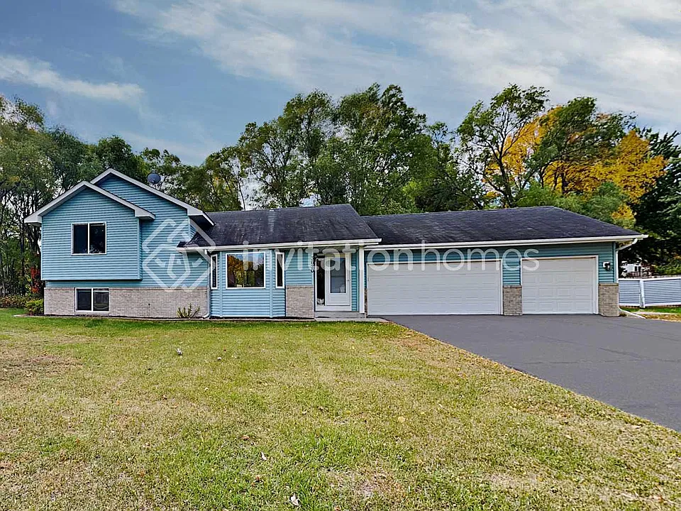 3620 142nd Ave NW