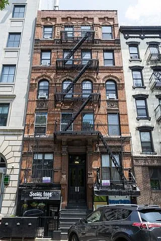 325 East 5th Street — Photo 1