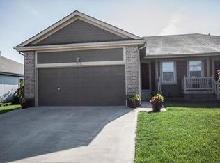 517 Regina Ct, Raymore, MO 64083
