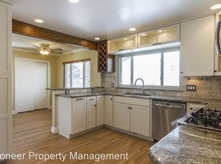 2540 S Bellaire St, Denver, CO 80222