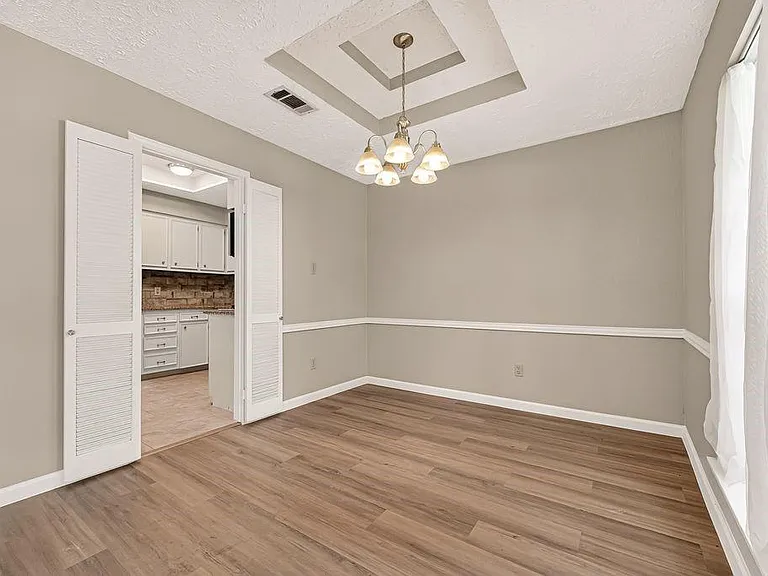 1519 Hitherfield Dr — Photo 24