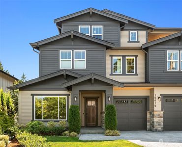 10619 SE 4th Street, Bellevue, WA, 98004