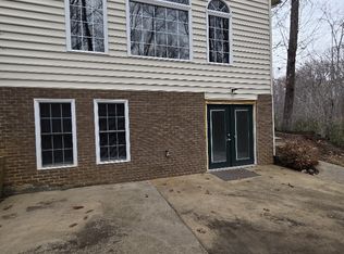 8214 Howard Trl, Fredericksburg, VA 22407