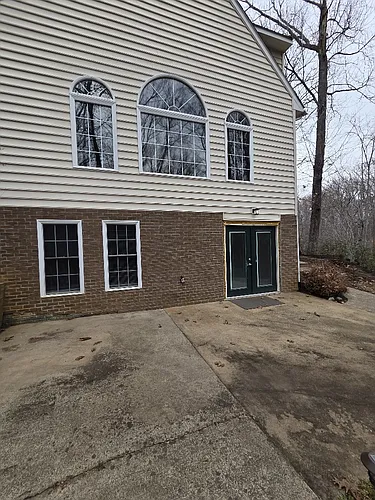 8214 Howard Trl Photo 1