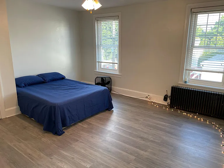 15 Center St #2 — Photo 2