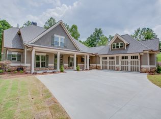 7105 Sawgrass Dr, Dawsonville, GA 30534