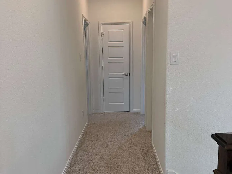 1927 Pebble Ln — Photo 40
