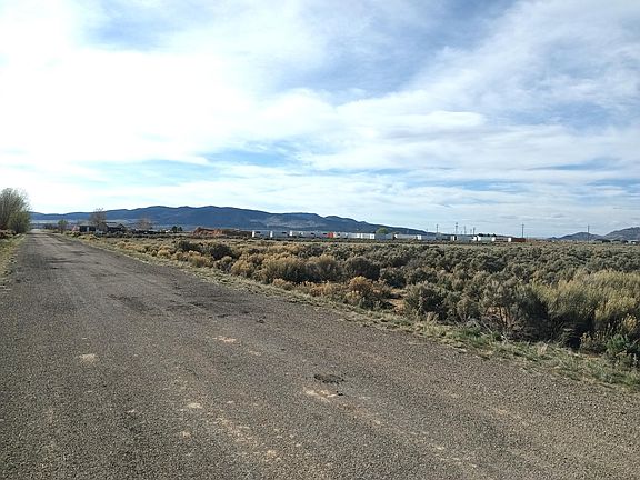 5th image of 11 Thorley Ranch Ests #B