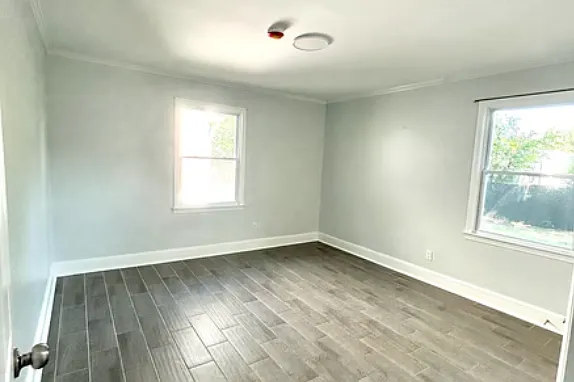 3021 Walkup Ave #R — Photo 6