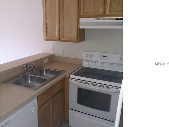 3rd image of 249 Royal Palm Dr