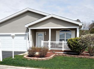 3415 Stretch Run Rd, Grayslake, IL 60030