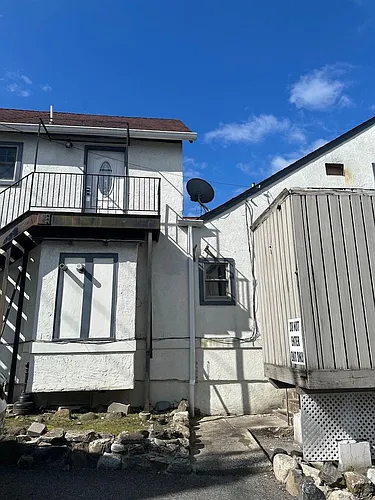 665 Commerce St Photo 1