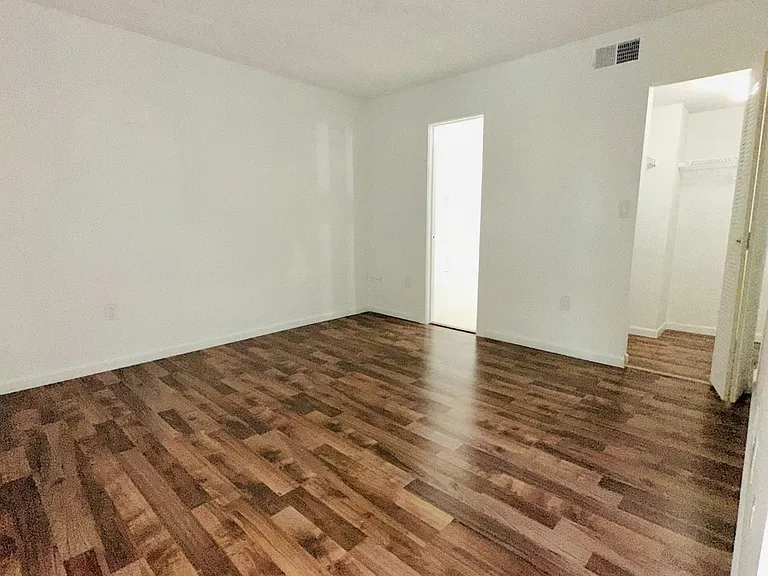 510 NW 86th Pl #109 — Photo 23