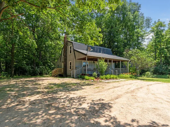 480 22 Mile Rd NE, Sand Lake, MI 49343