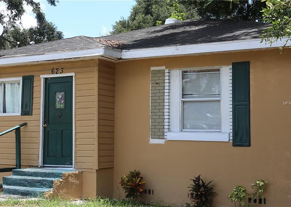 2nd image of 623 Avenue O NE