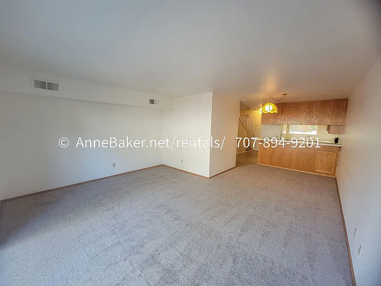 205 Elbridge Ave #G — Photo 4