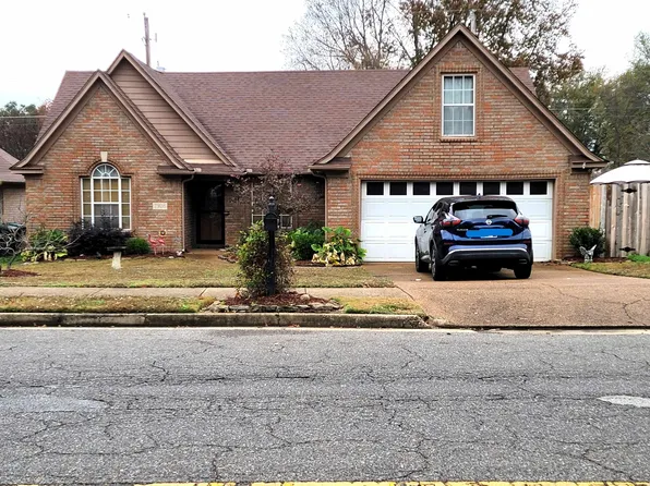 7926 Macon Rd, Cordova, TN 38018