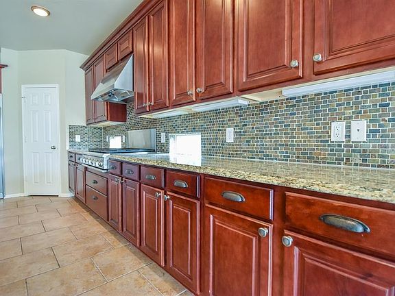 4th image of 14803 Meridian Park Ln