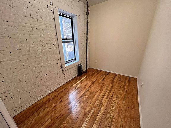 5th image of 449 W 37th St #5WF