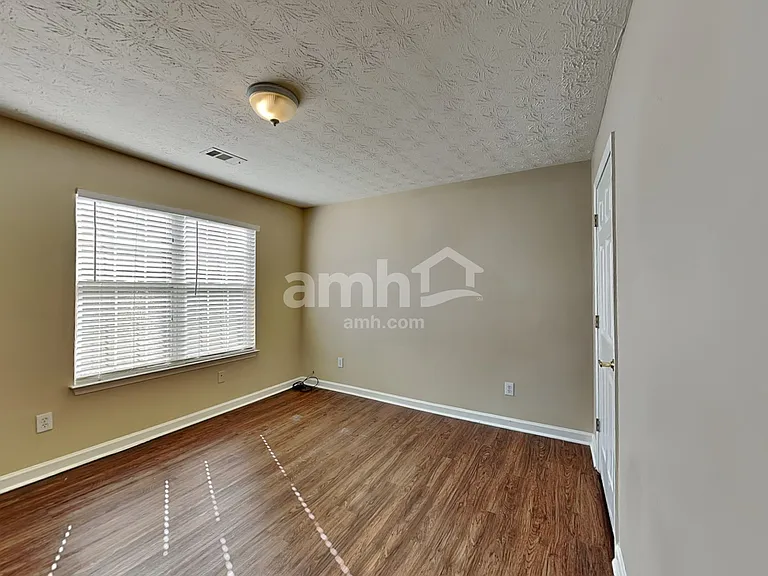 540 Gables Ct — Photo 22