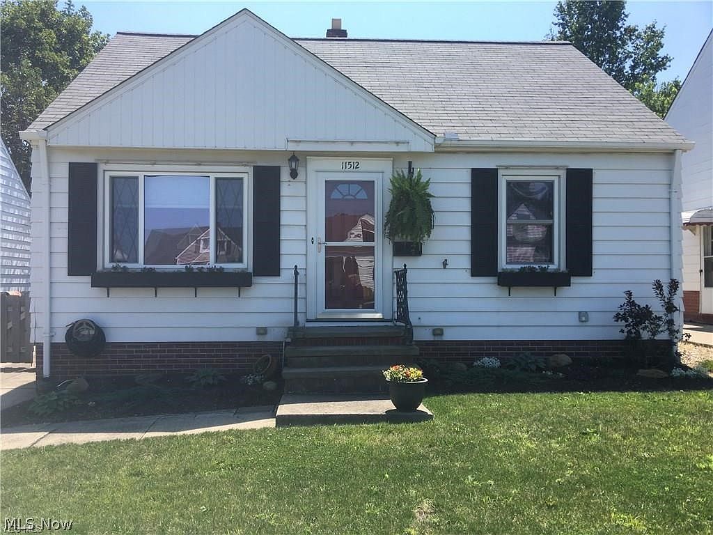 11512 Chester Rd, Garfield Heights, OH 44125 Zillow
