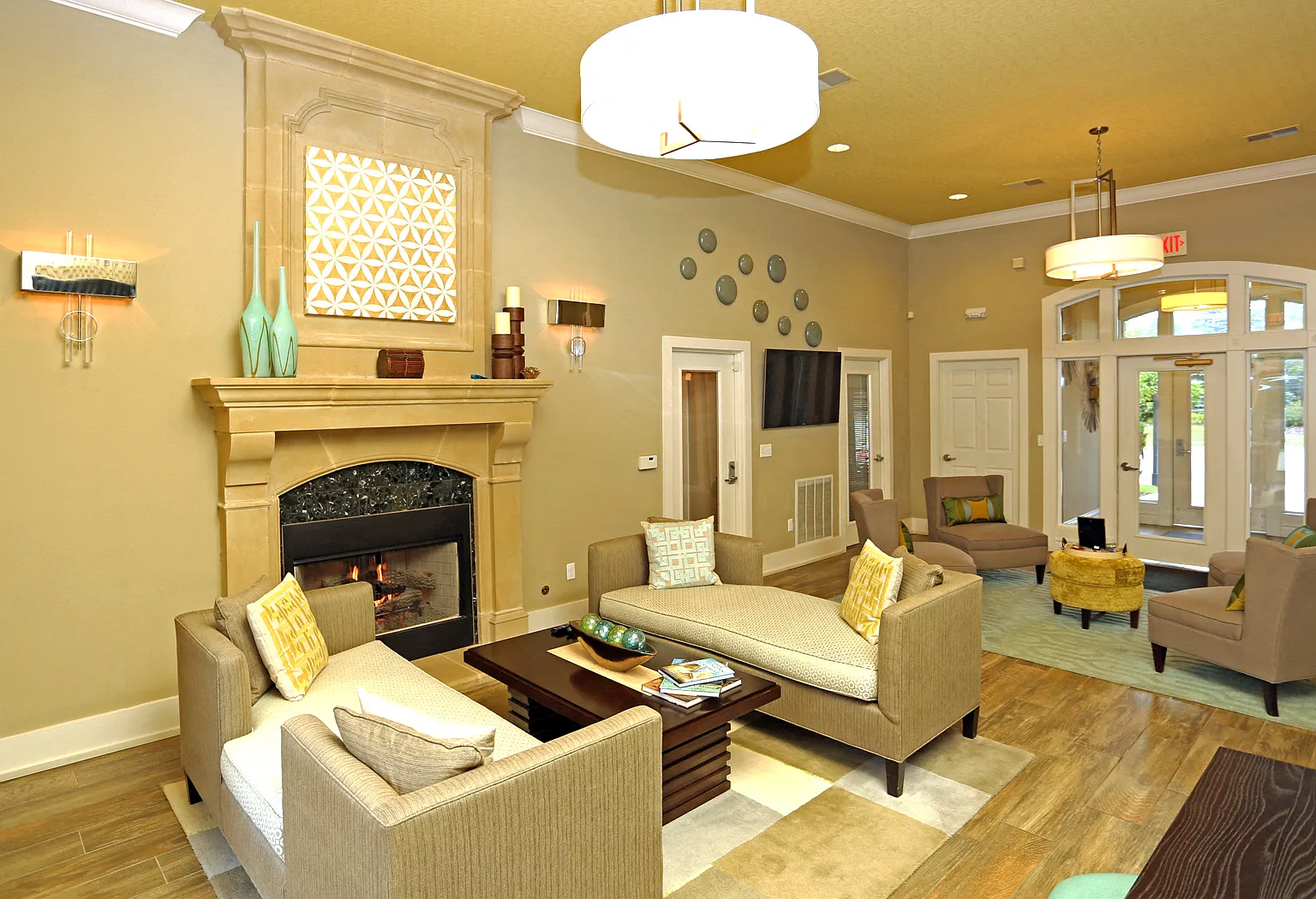 Reserve at Wauwatosa — Photo 4